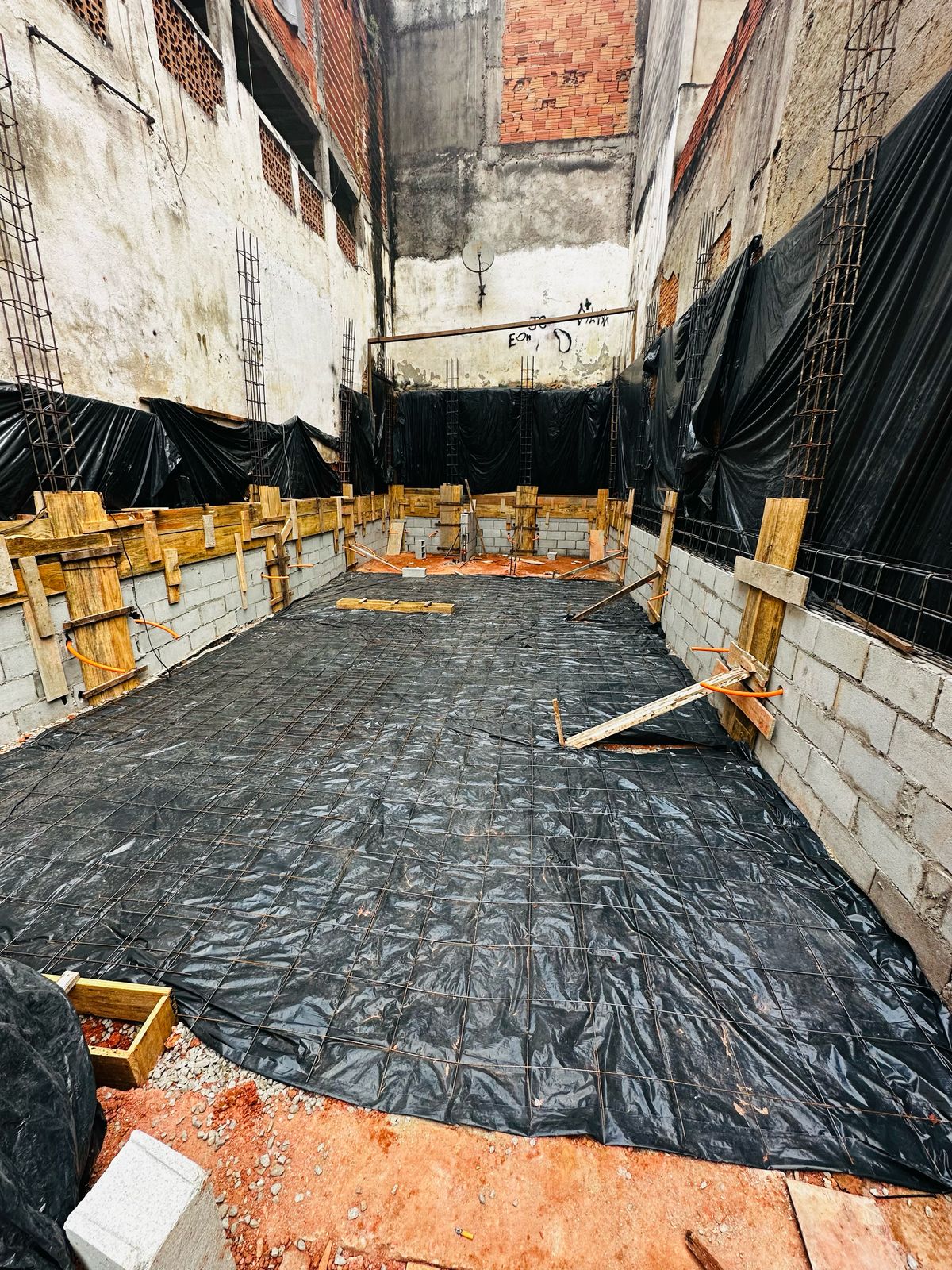 Reforma de Apartamentos - SJR ENGENHARIA E PROJETOS (4)